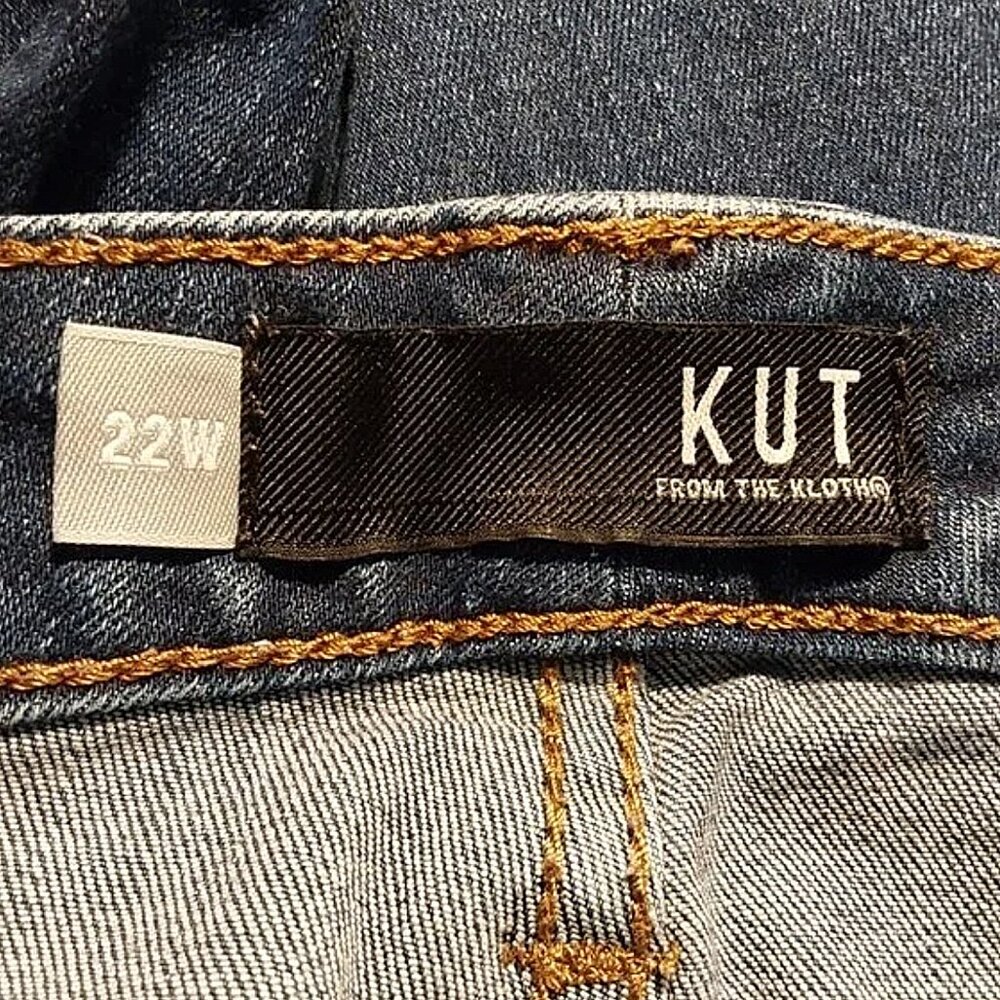 Kut from the Kloth Catherine Boyfriend High-Rise Crop Jean Great Condition - 22W - Picture 10 of 10